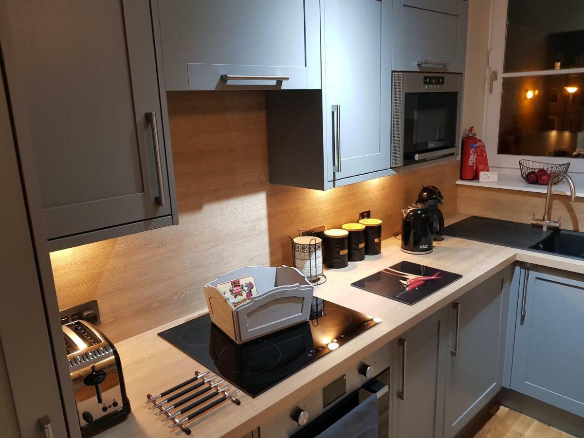 Smart & Cozy Holiday Apartment In The City Centre Inverness Exteriér fotografie